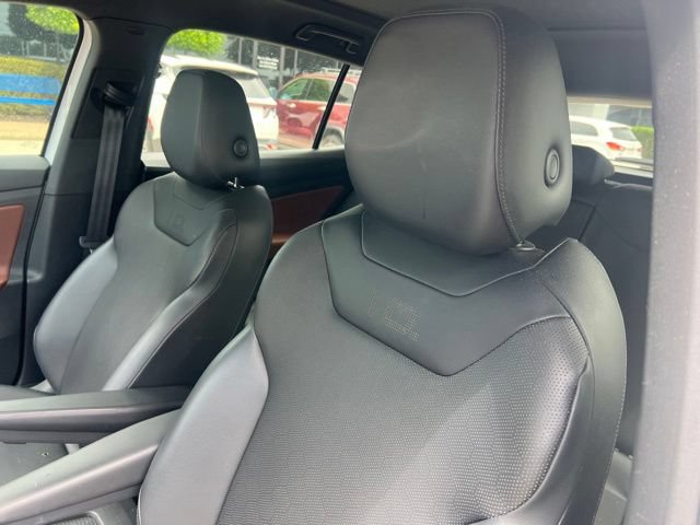 Used 2021 Volkswagen ID.4 Pro S RWD image 8