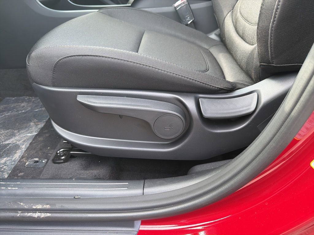 New 2026 Hyundai Tucson Blue SE image 15