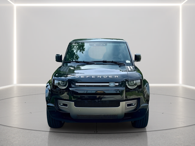 Certified 2025 Land Rover Defender 110 X-Dynamic SE AWD/4WD image 8