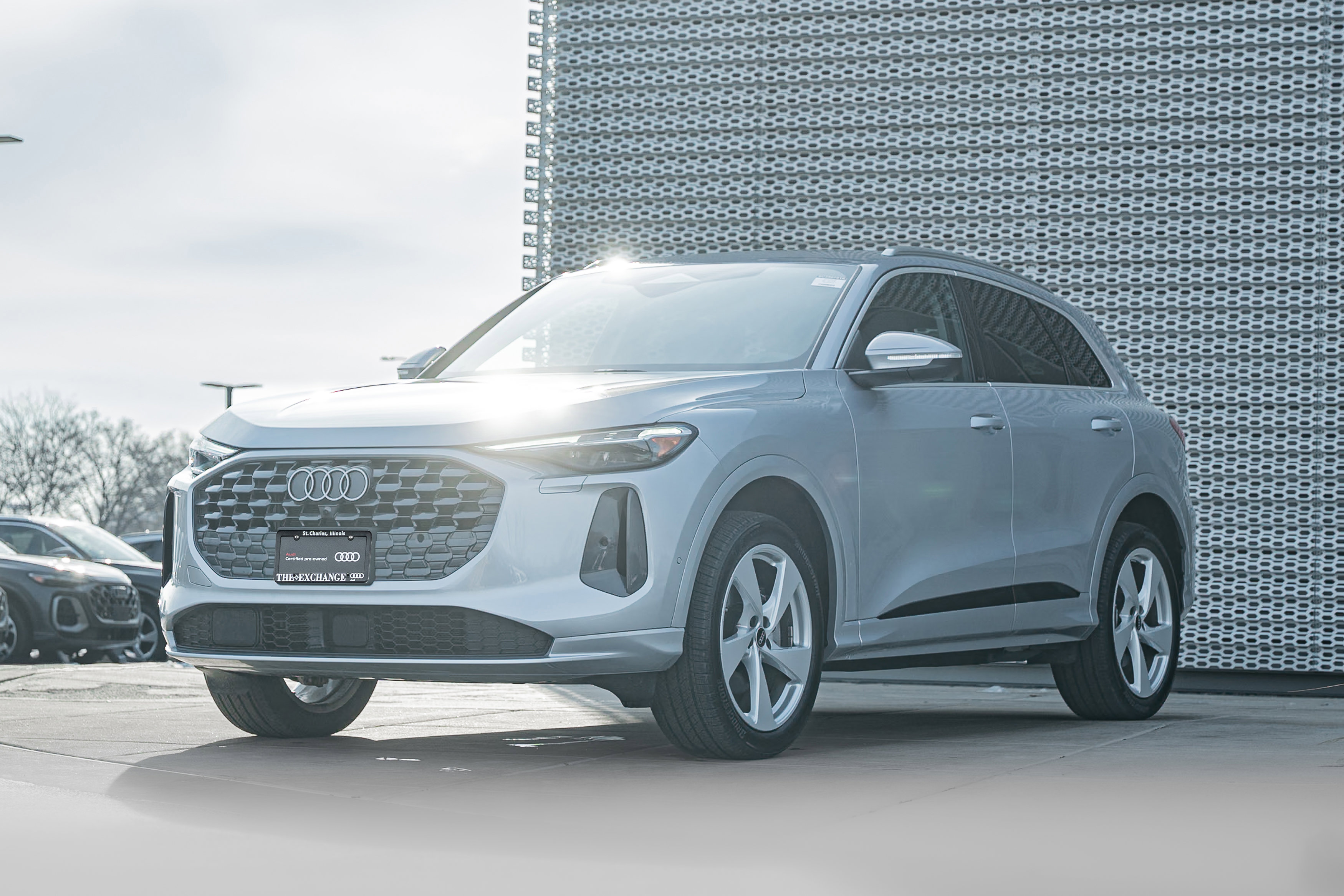 Certified 2025 Audi Q5 Premium Plus w/ Premium Plus AWD/4WD image 5