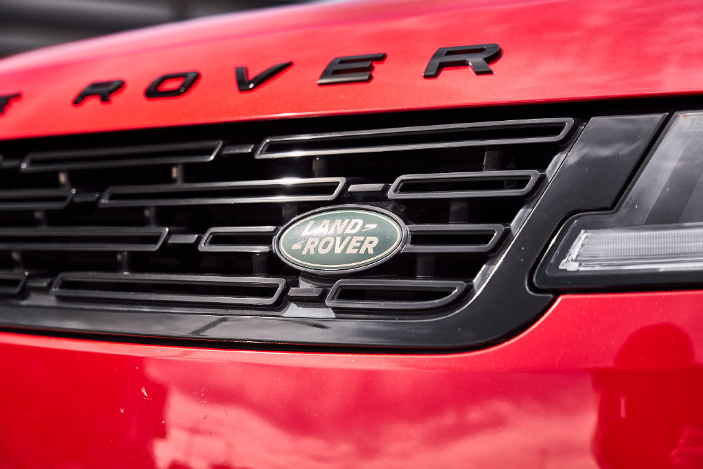 Used 2023 Land Rover Range Rover Sport SE Dynamic AWD/4WD image 6