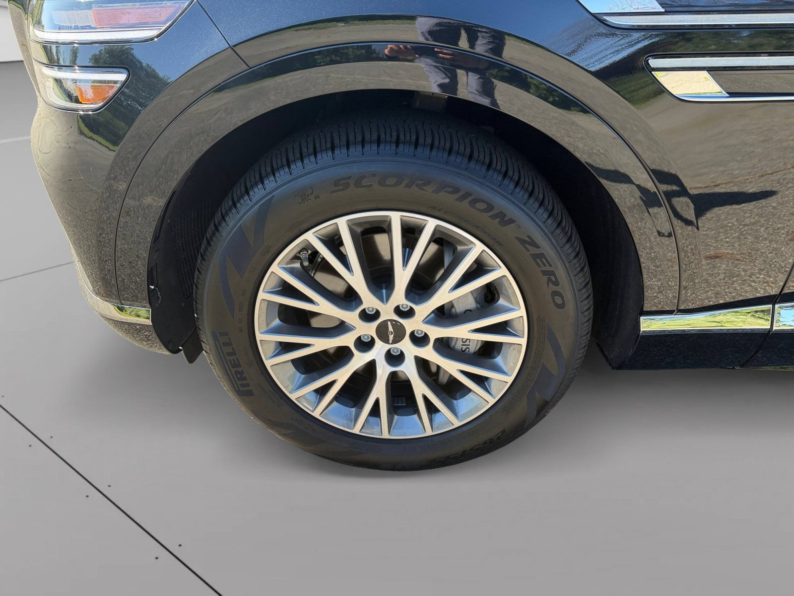 Used 2026 Genesis GV80 2.5T AWD/4WD image 5