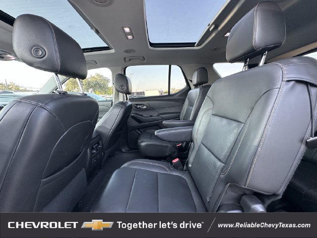 Used 2021 Chevrolet Traverse Premier AWD/4WD image 28