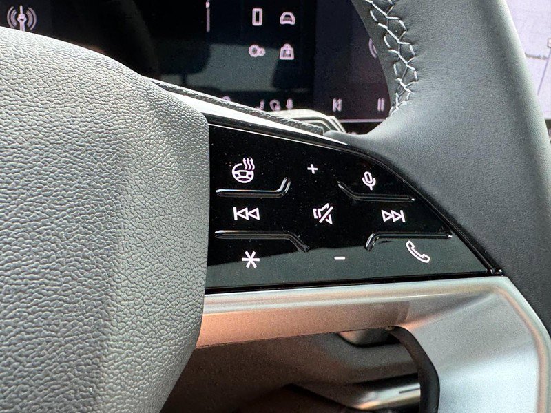 New 2025 Audi Q5 Premium Plus image 12