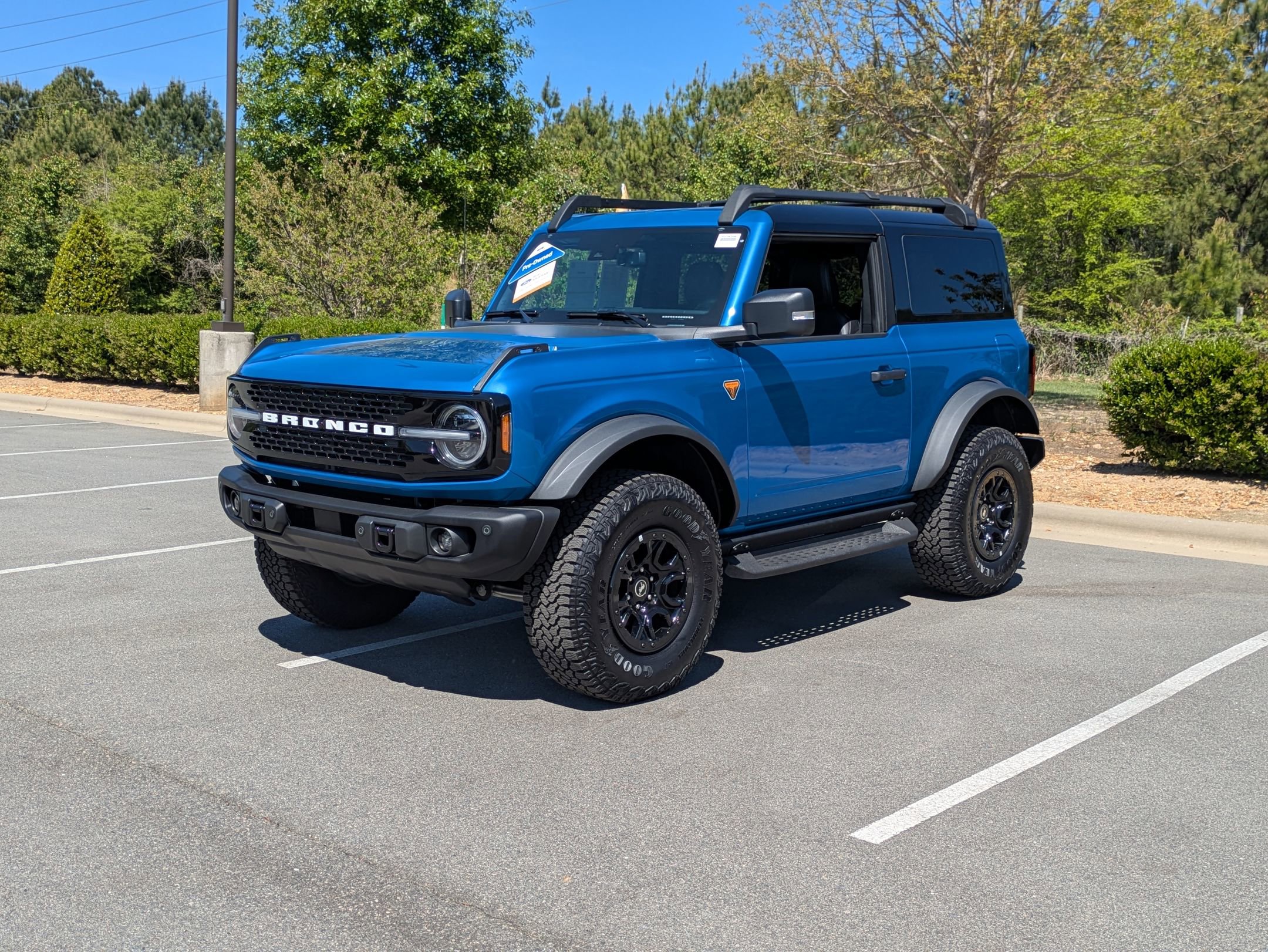 Certified 2025 Ford Bronco Badlands AWD/4WD image 8