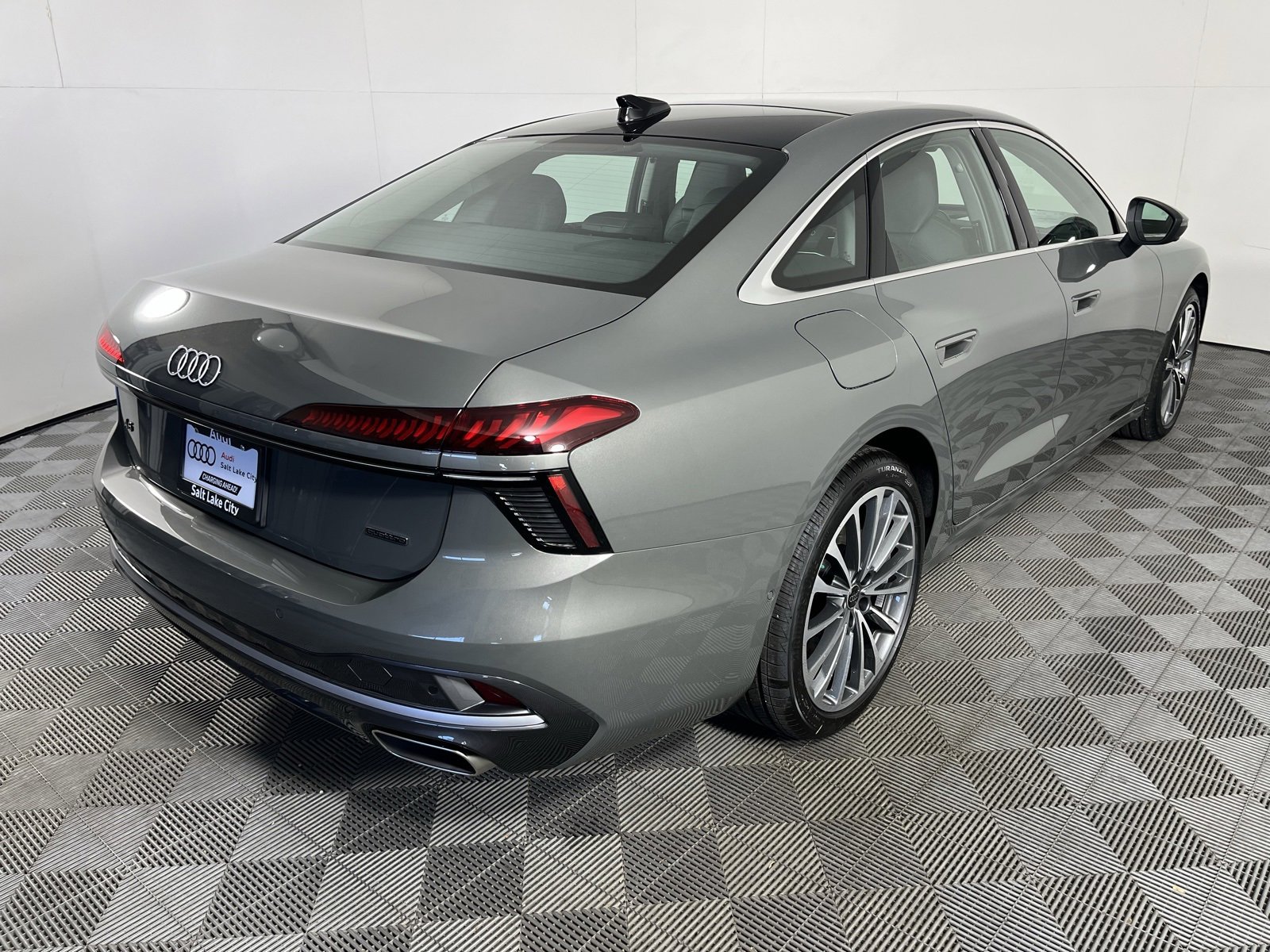 New 2026 Audi A6 Premium Plus image 9