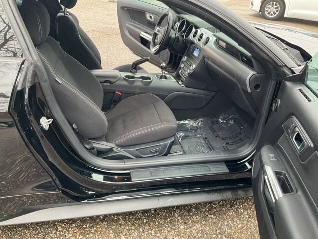Used 2022 Ford Mustang GT image 23