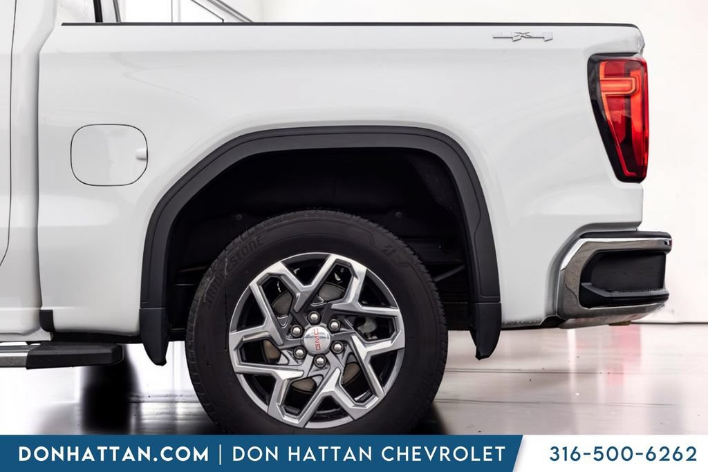 Used 2023 GMC Sierra 1500 SLT w/ SLT Premium Plus Package AWD/4WD image 30