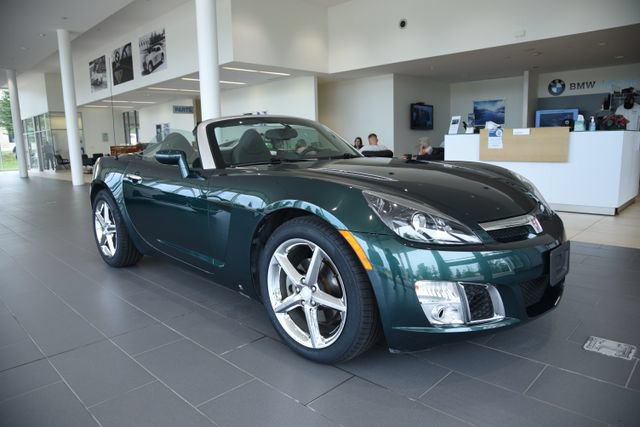 Used 2007 Saturn Sky Red Line RWD image 4