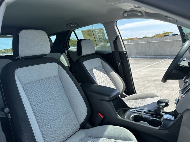 Used 2024 Chevrolet Equinox LS image 30