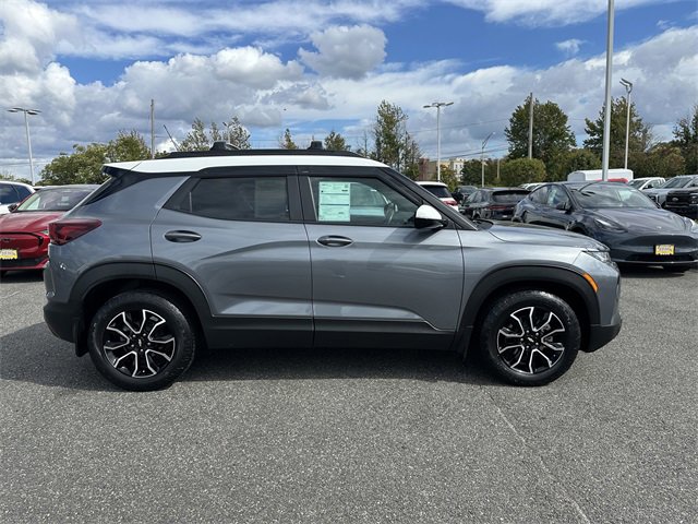 Used 2022 Chevrolet TrailBlazer ACTIV w/ Sun and Liftgate Package image 4