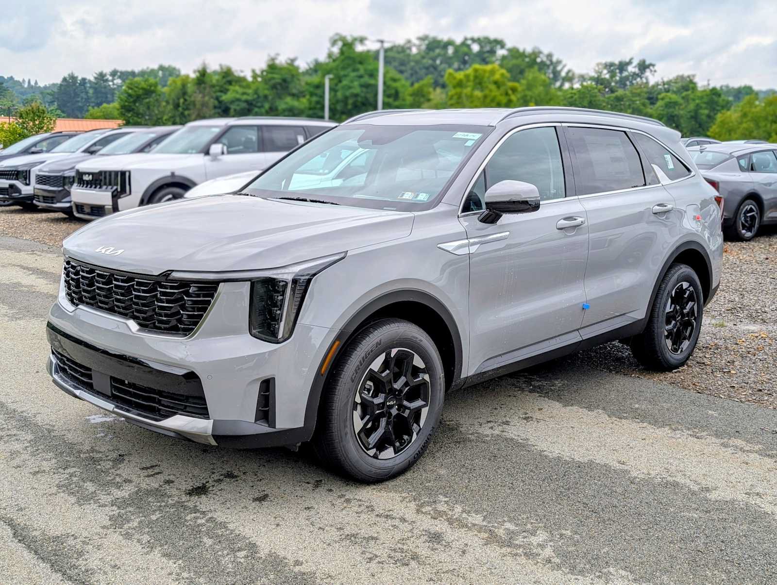 New 2026 Kia Sorento S AWD/4WD image 1