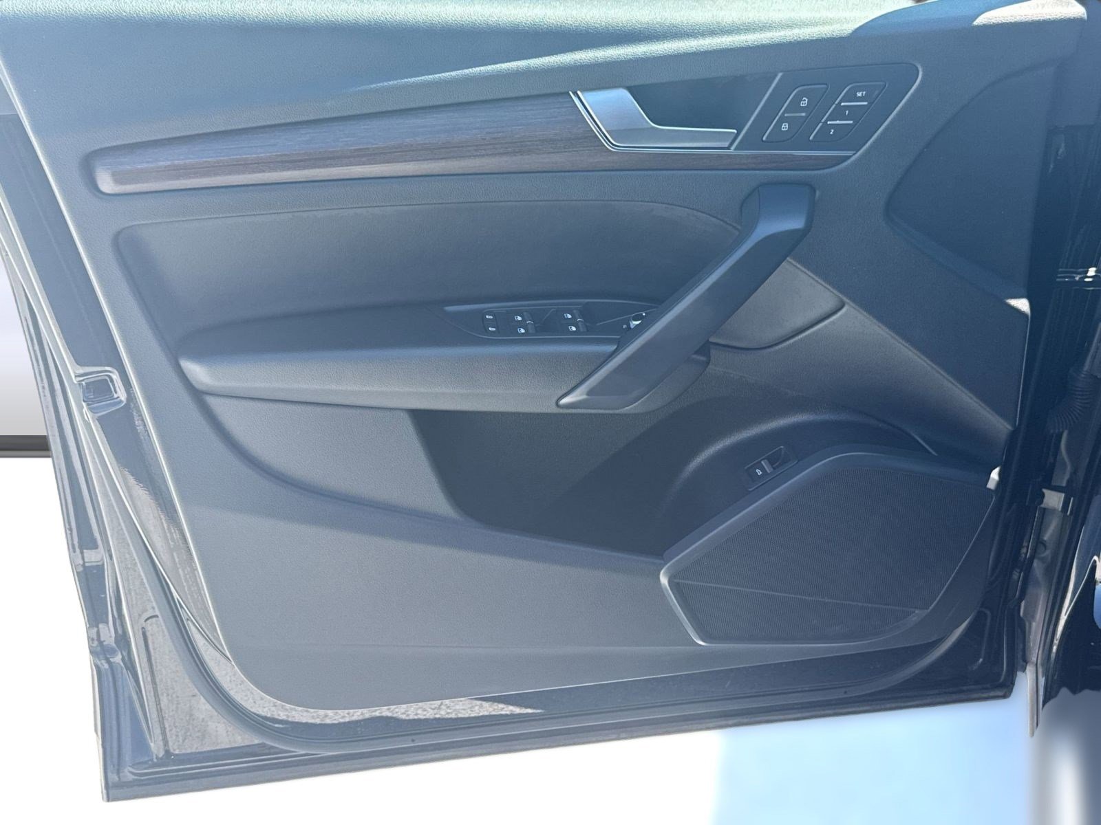 Certified 2023 Audi Q5 2.0T Premium w/ Convenience Package image 21