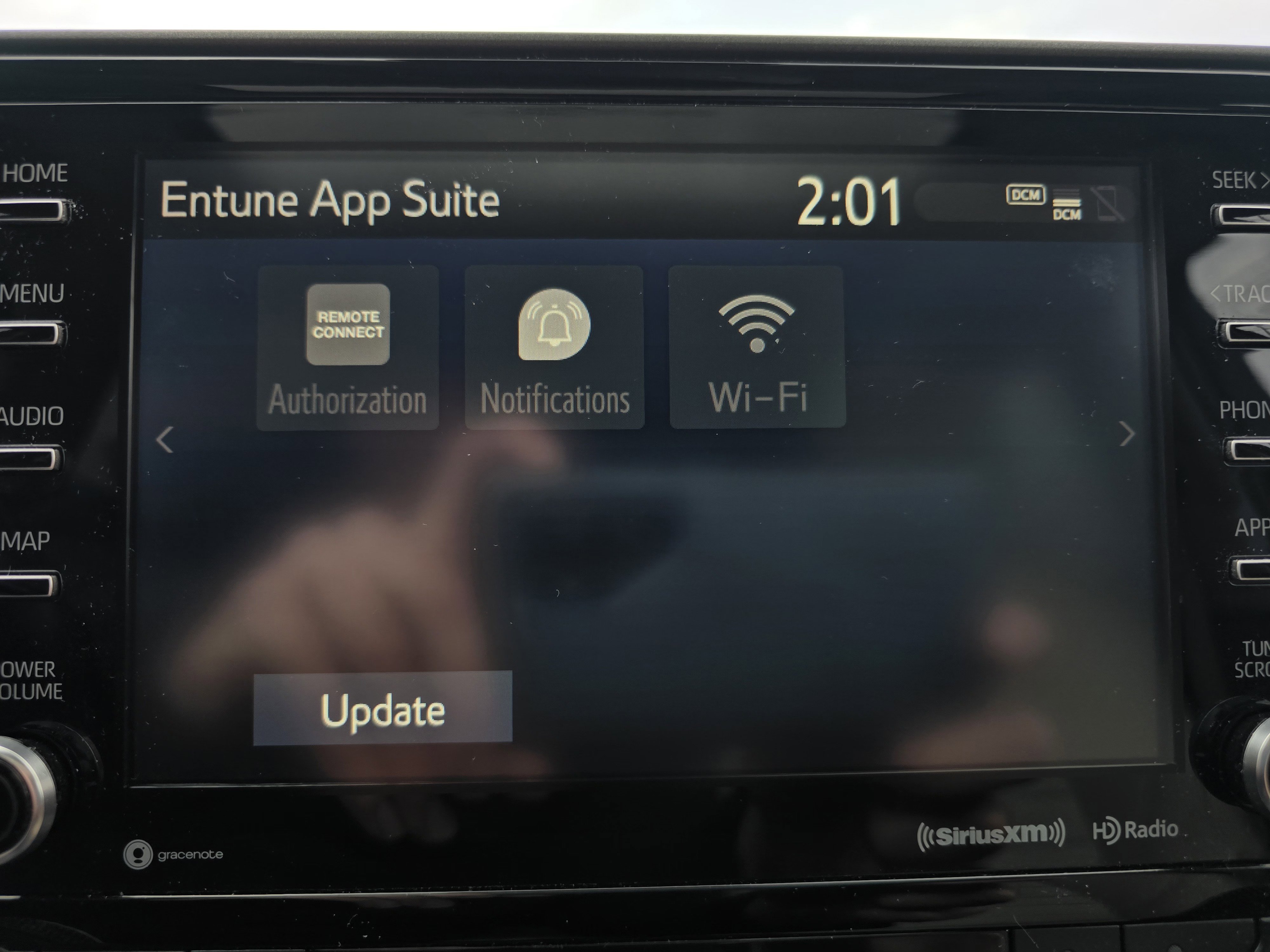 Used 2021 Toyota Highlander XLE image 30