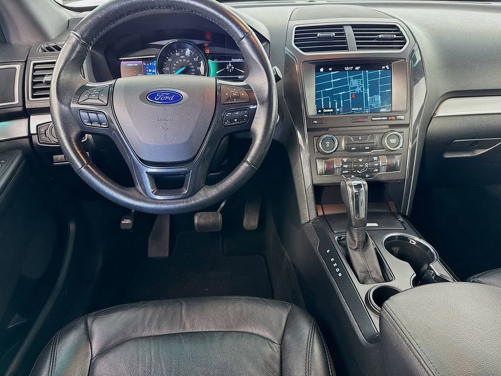 Used 2017 Ford Explorer XLT w/ Equipment Group 202A image 22