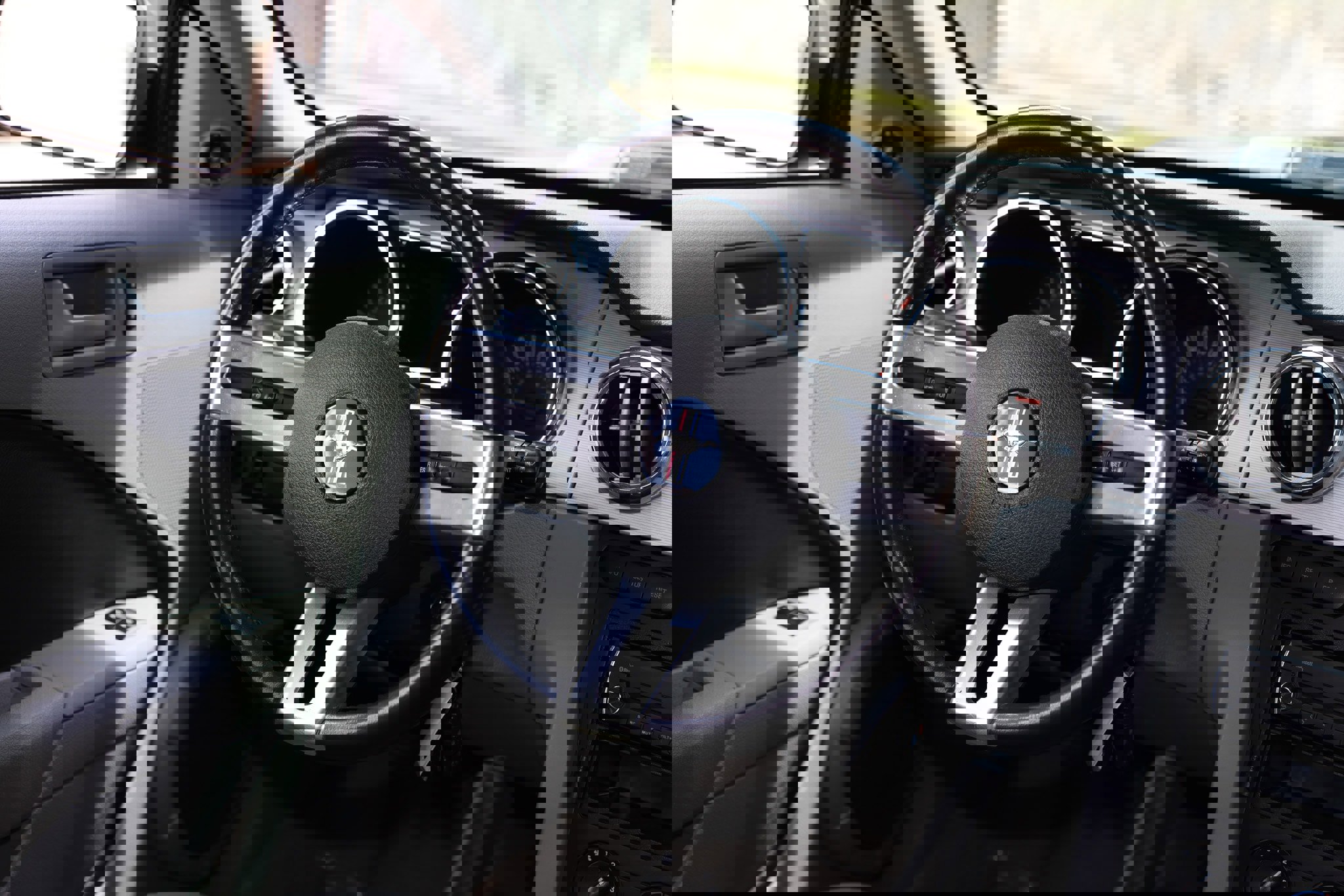 Used 2006 Ford Mustang GT Premium RWD image 32