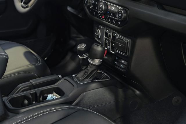 Used 2025 Jeep Gladiator Sport AWD/4WD image 68