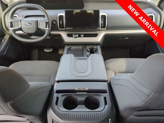 Used 2025 Ford Expedition Max Active AWD/4WD image 13