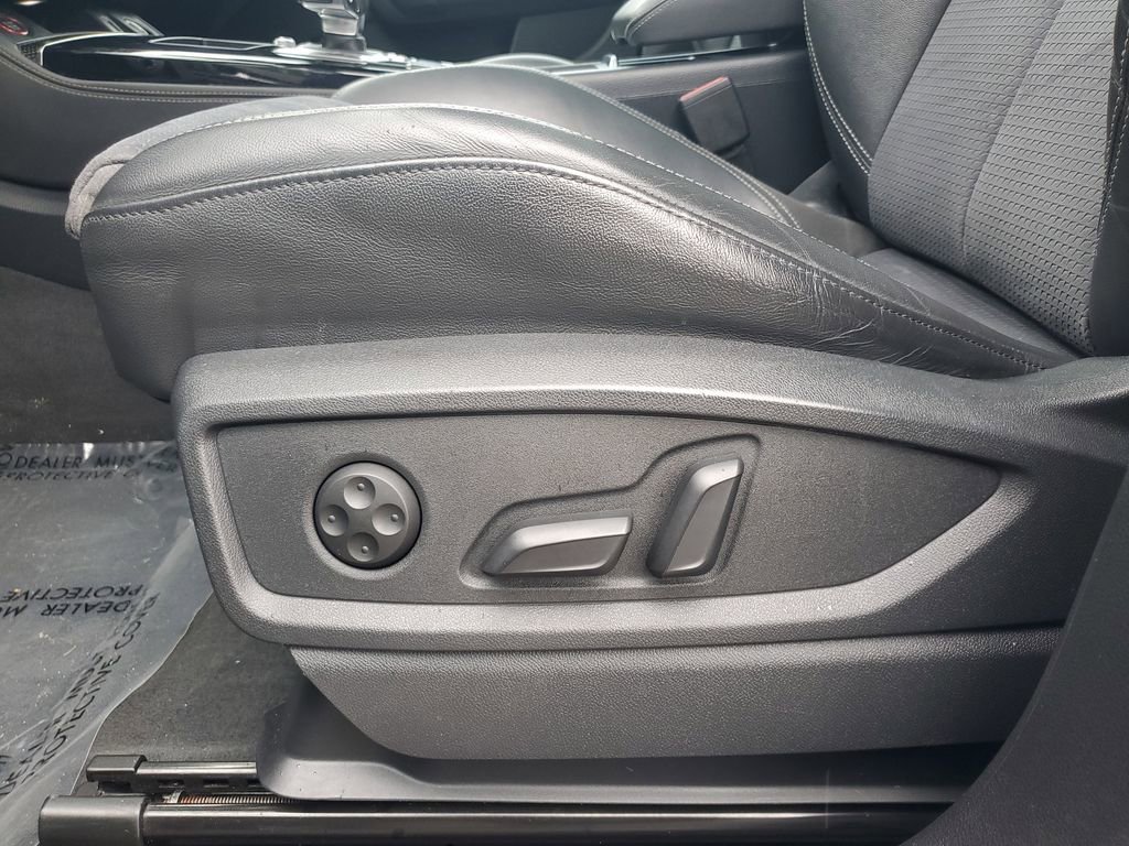 Used 2022 Audi SQ5 Premium Plus image 17