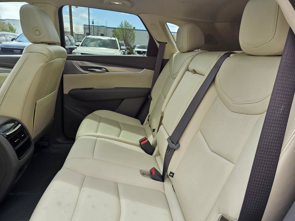 Certified 2023 Cadillac XT5 Premium Luxury w/ Technology Package AWD/4WD image 20