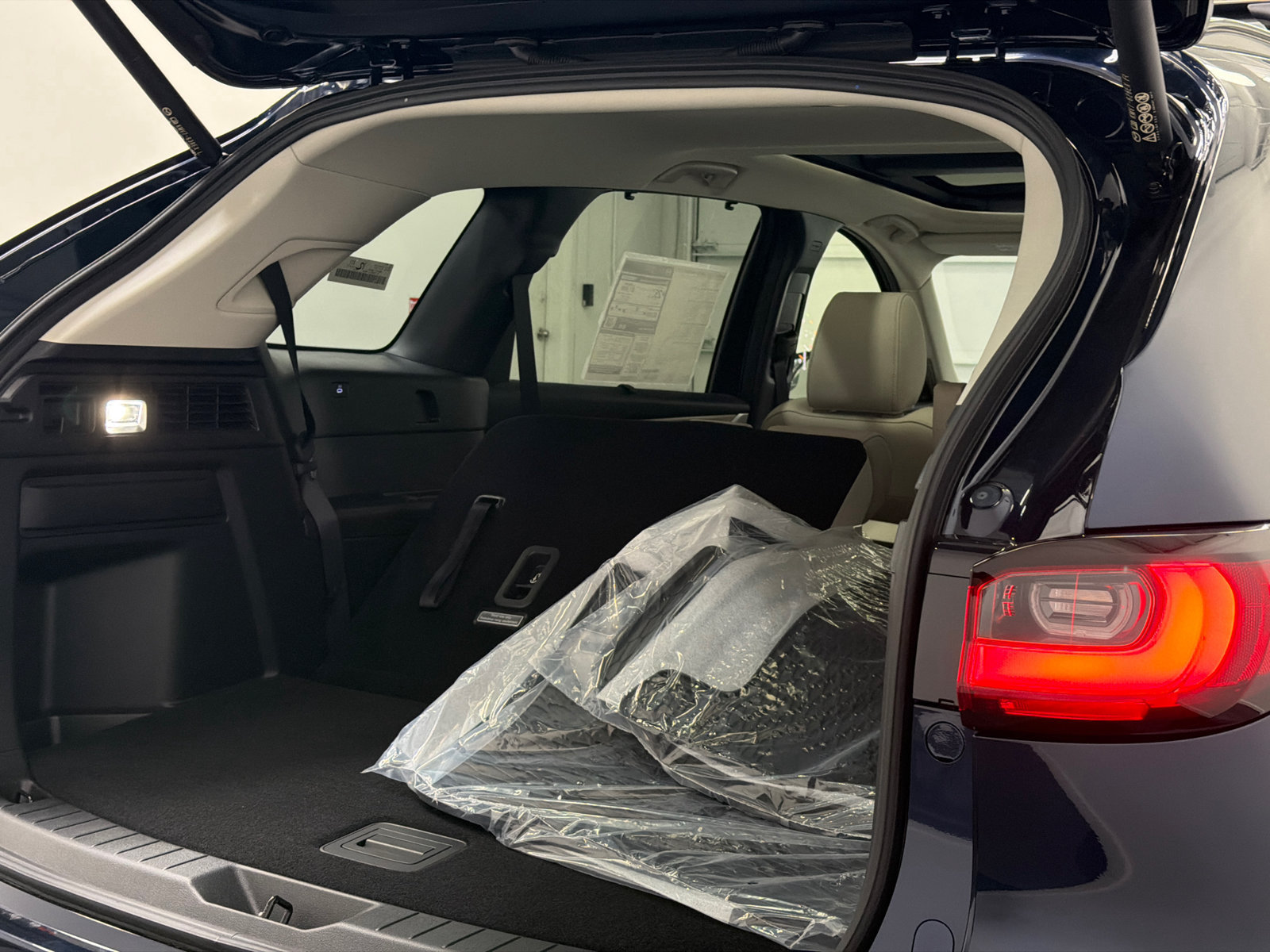 New 2026 MAZDA CX-90 3.3 Turbo w/ Premium Sport Pkg AWD/4WD image 9