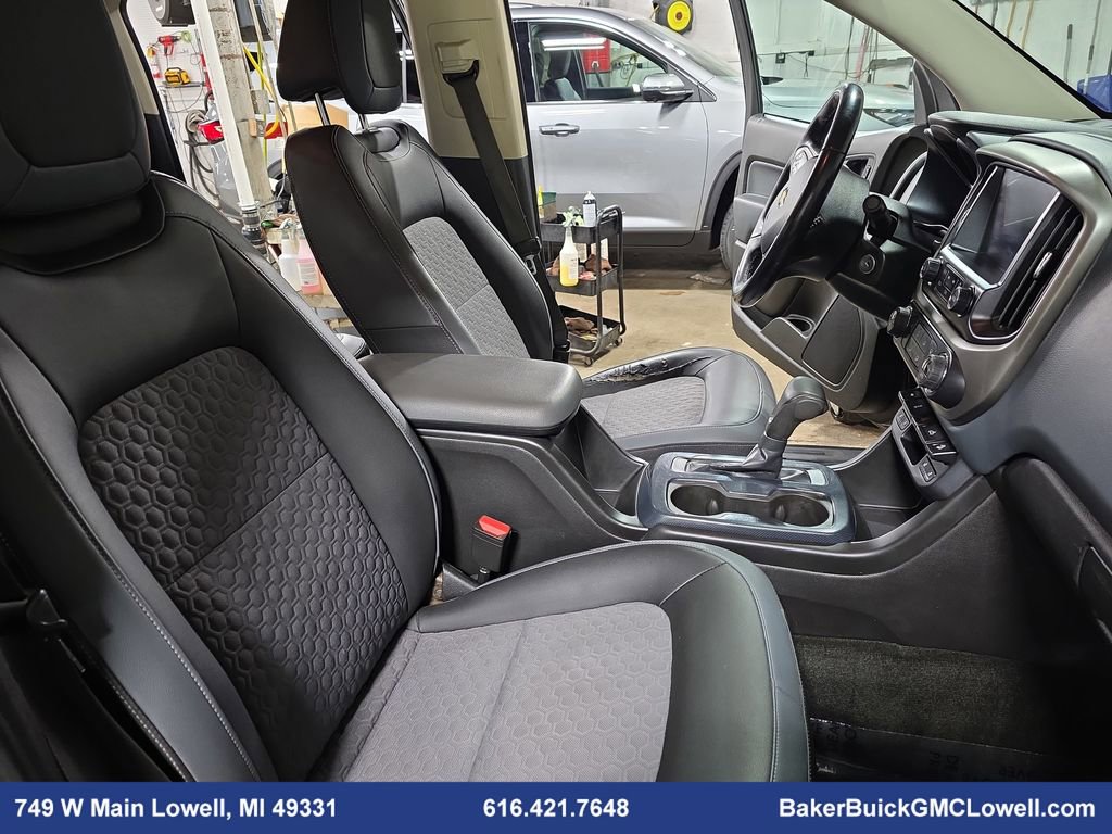 Used 2015 Chevrolet Colorado Z71 image 10