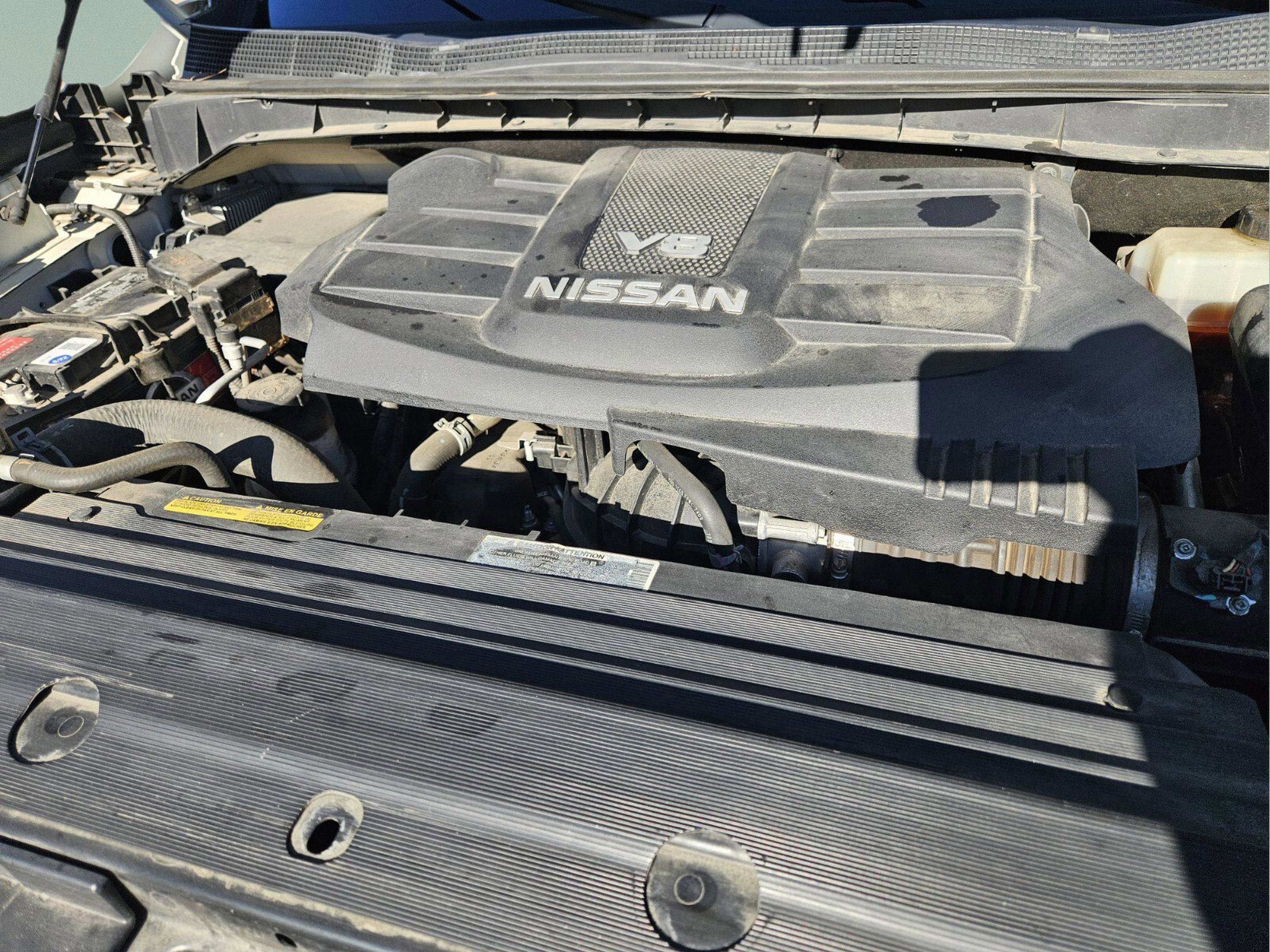 Used 2018 Nissan Titan PRO-4X image 27