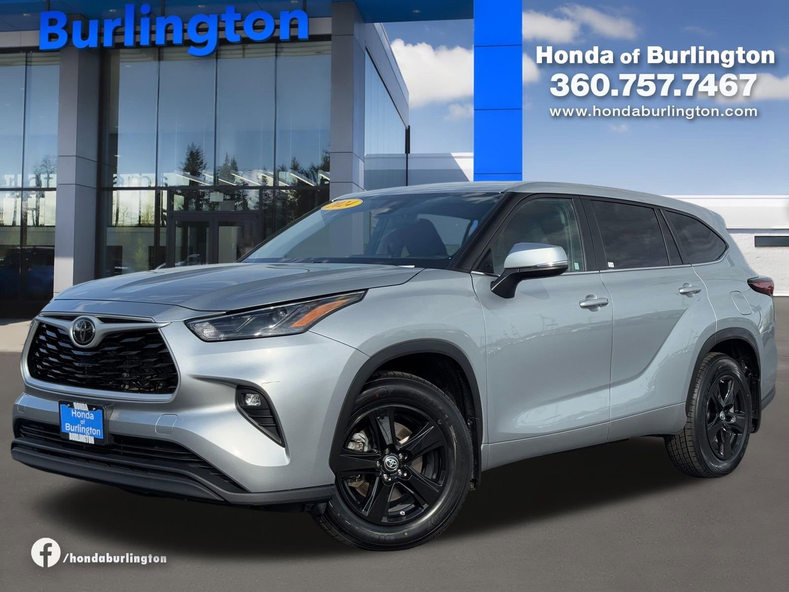 Used 2024 Toyota Highlander Limited AWD/4WD image 1
