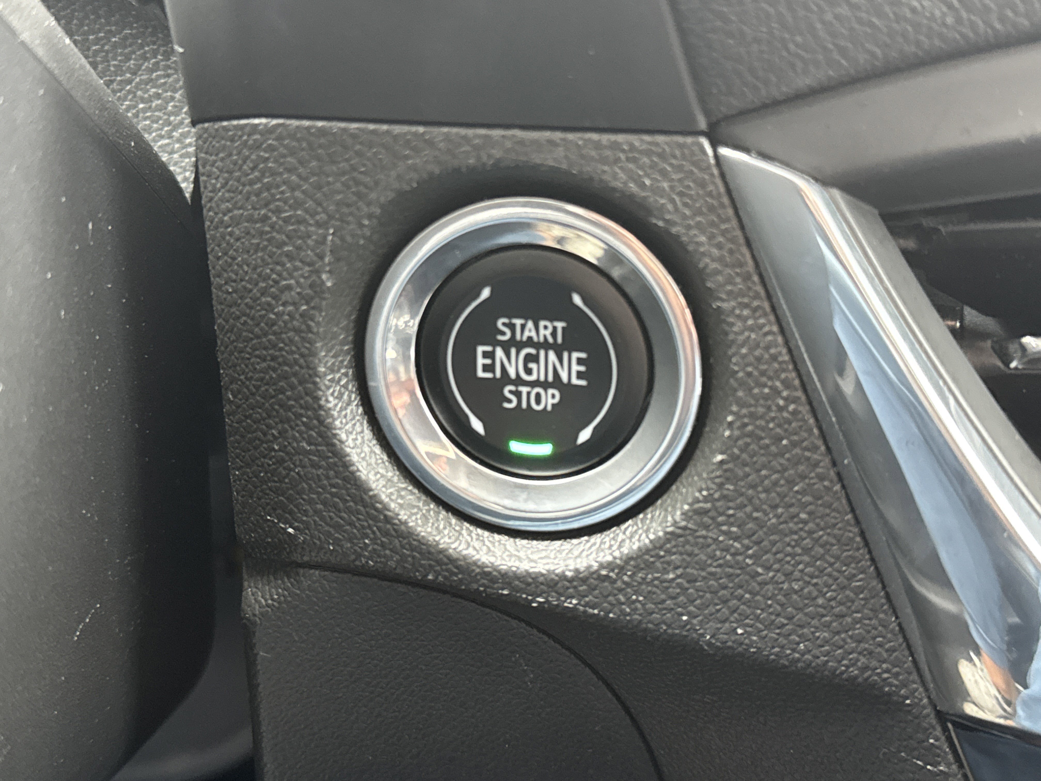 Used 2024 Buick Encore GX Sport Touring image 15