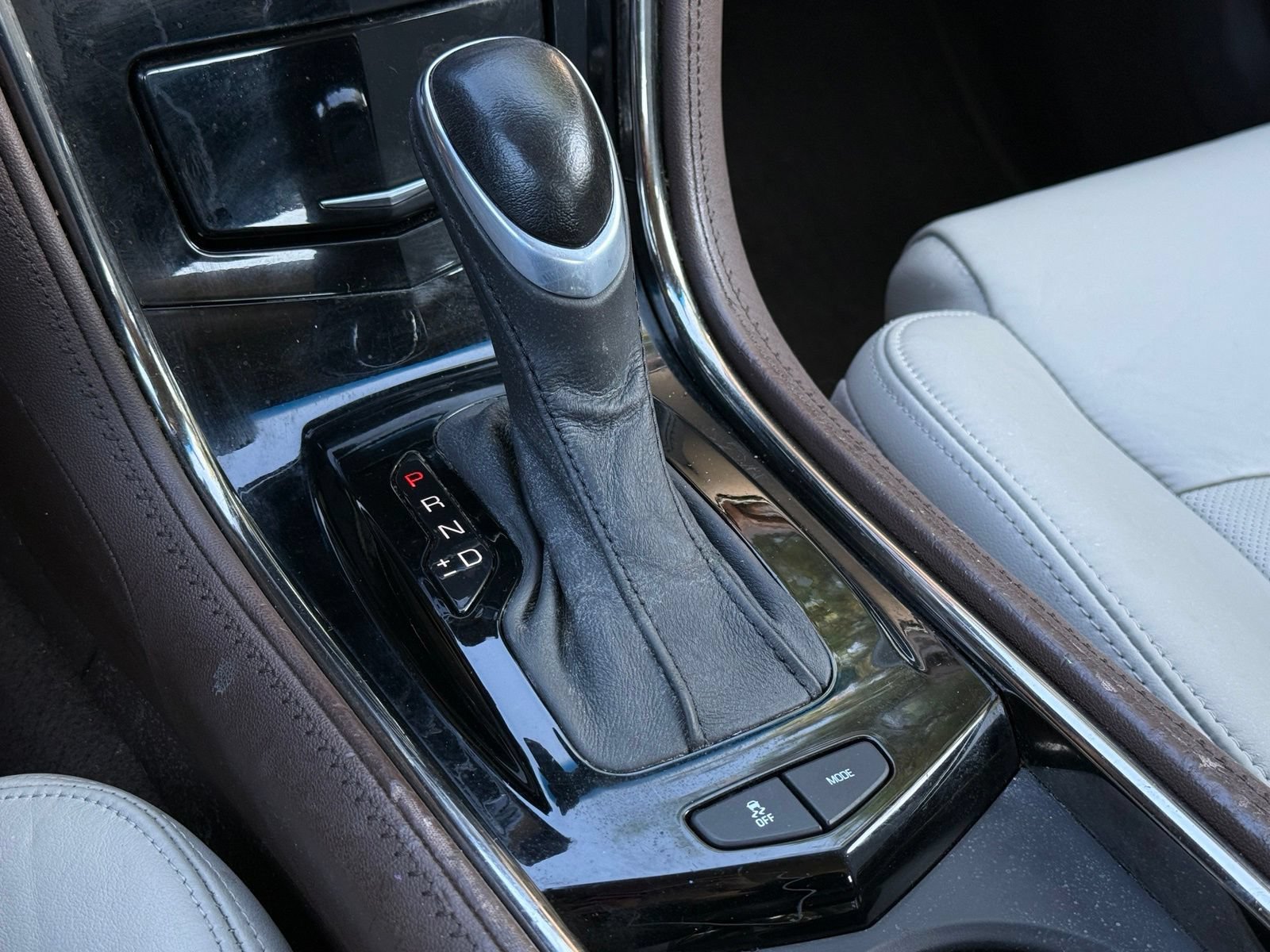 Used 2014 Cadillac ATS Luxury w/ Sun And Sound Package RWD image 33