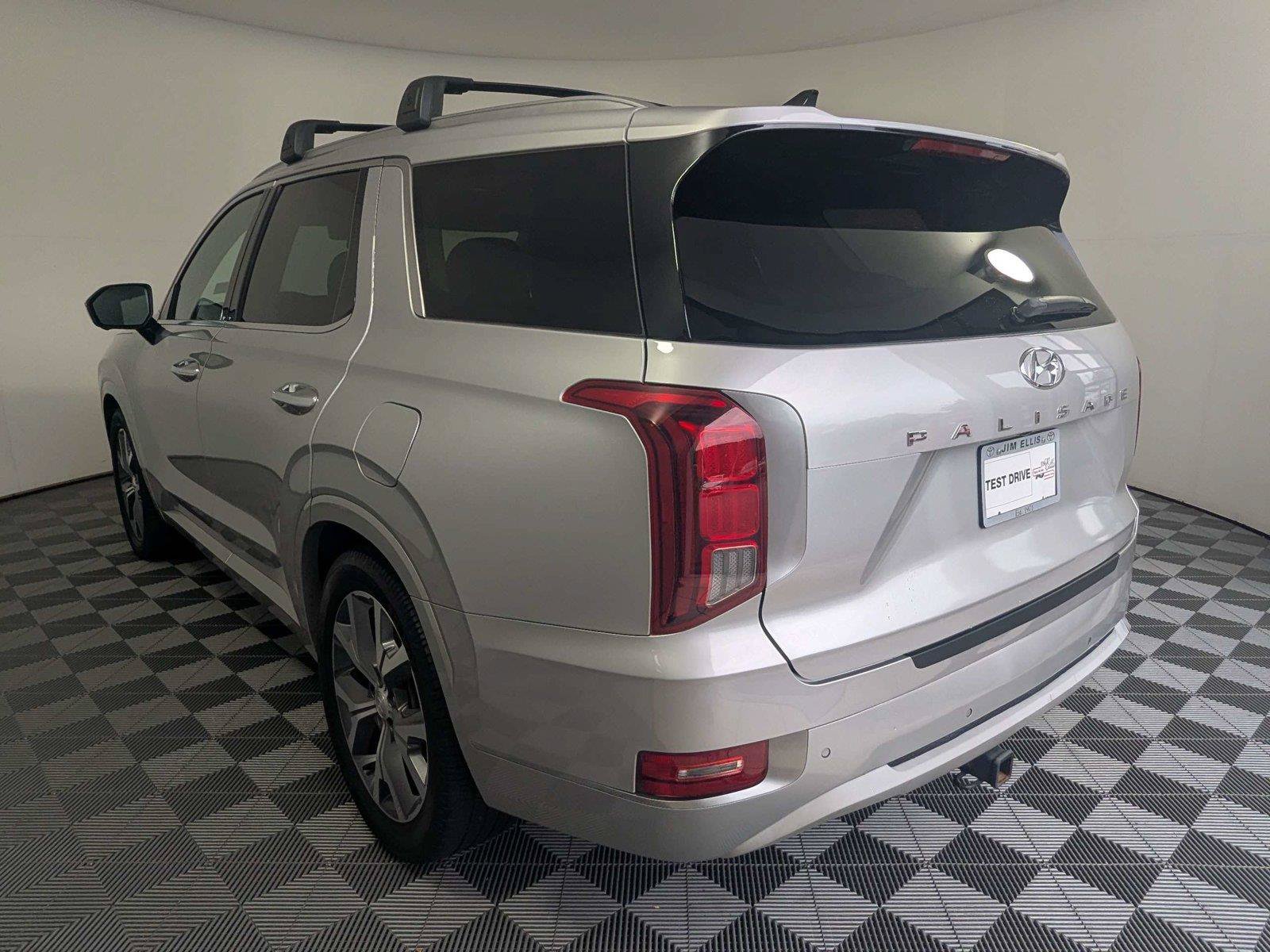 Used 2022 Hyundai Palisade Limited FWD image 7