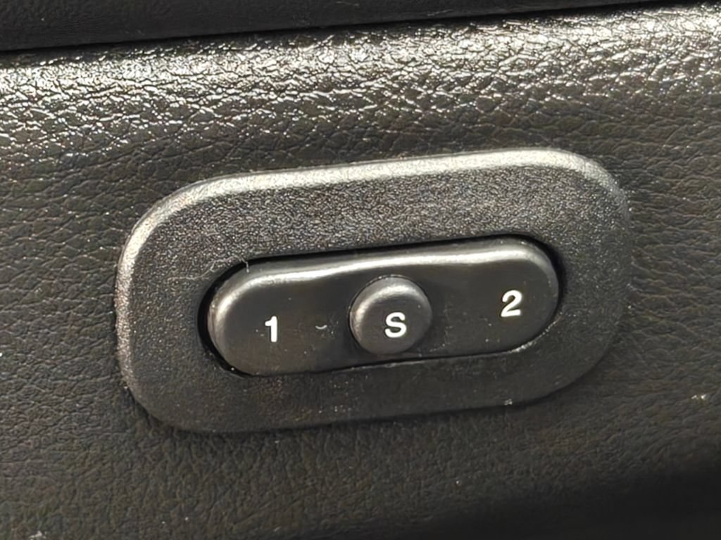 Used 2021 Jeep Grand Cherokee Limited AWD/4WD image 51