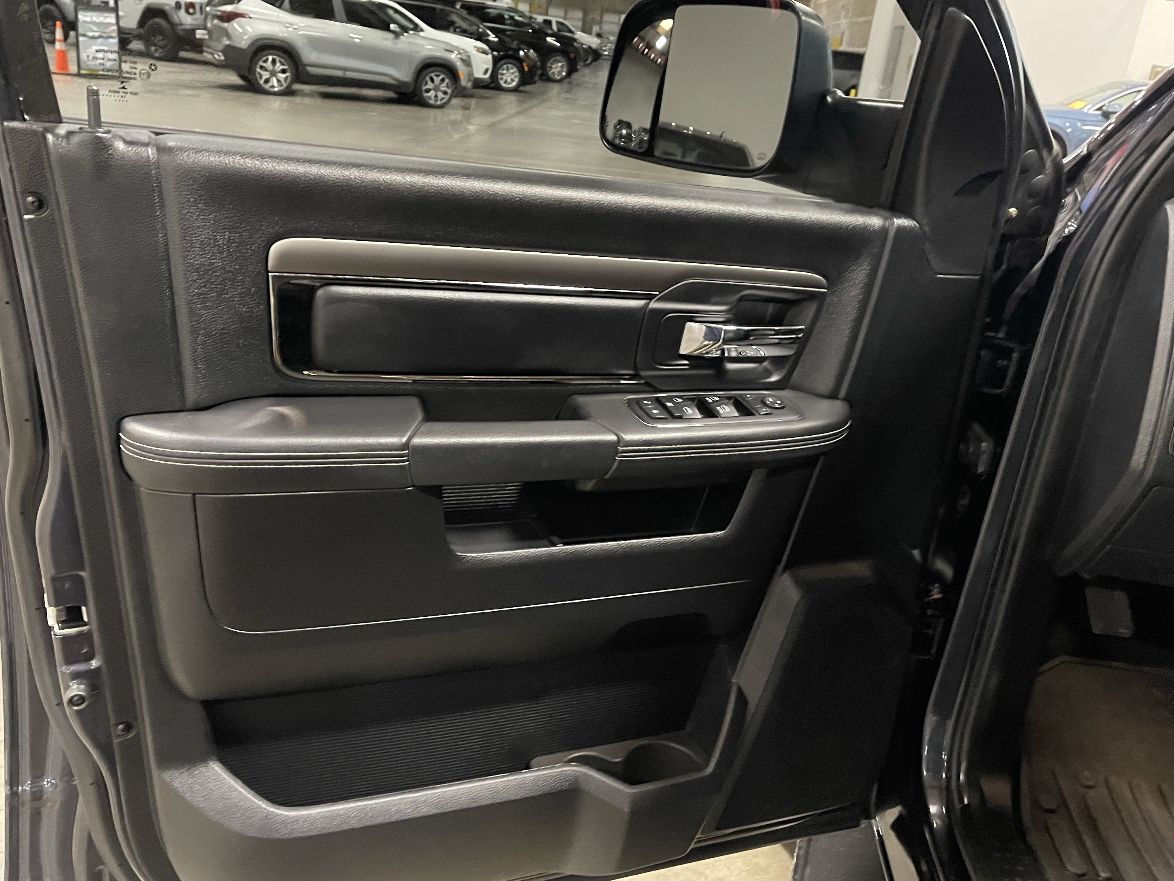 Used 2014 RAM 1500 Sport AWD/4WD image 12