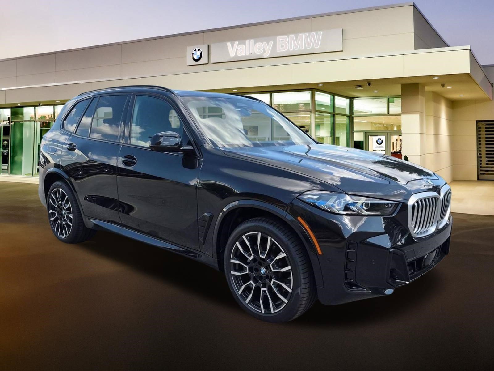 New 2026 BMW X5 xDrive40i w/ M Sport Package AWD/4WD video 1