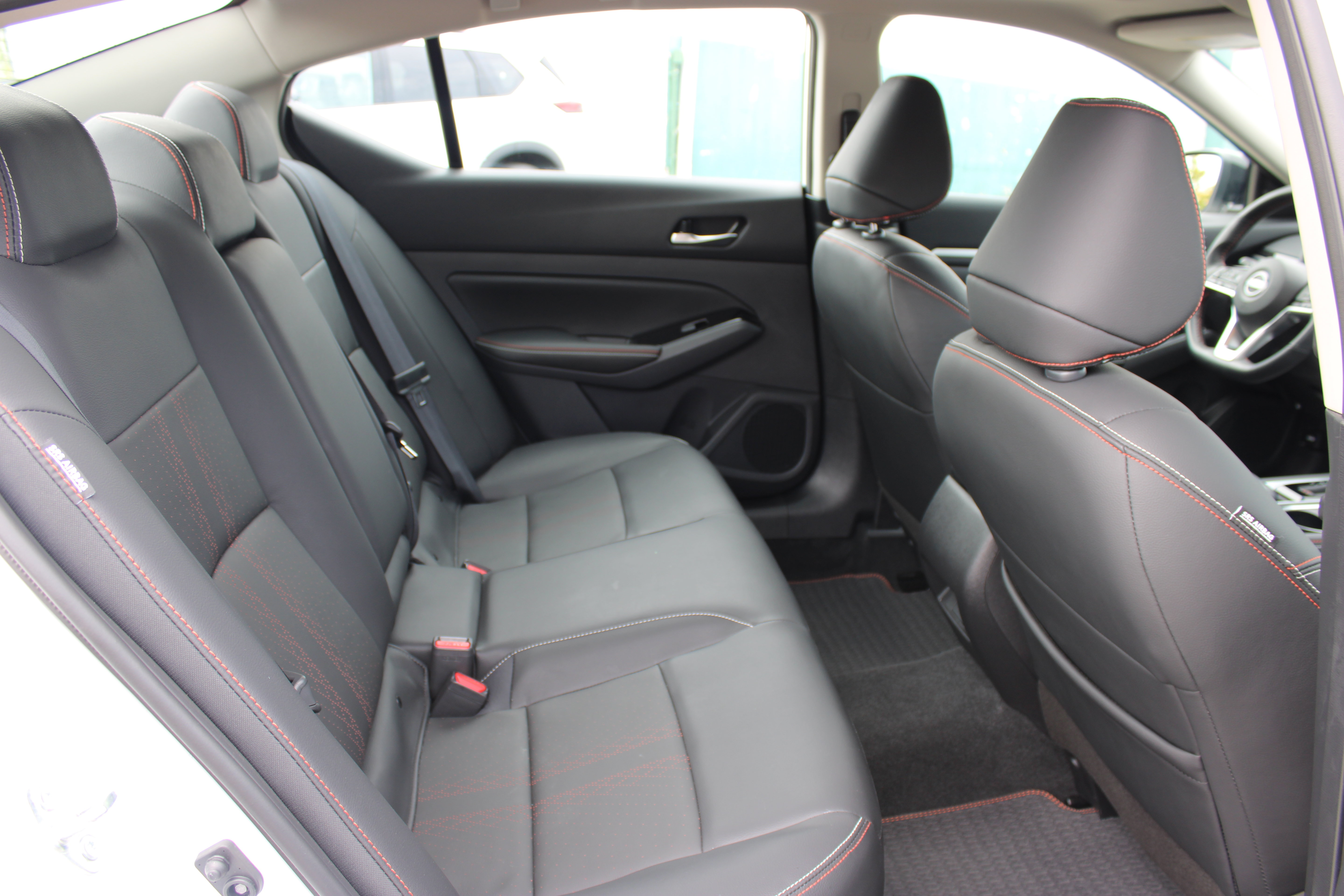 Certified 2024 Nissan Altima 2.5 SR w/ SR Premium Package AWD/4WD image 11
