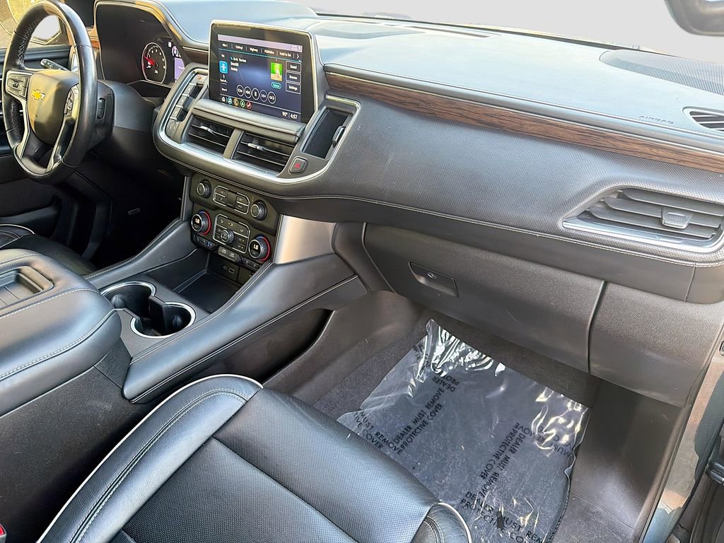 Used 2021 Chevrolet Tahoe Premier w/ Premium Package image 14