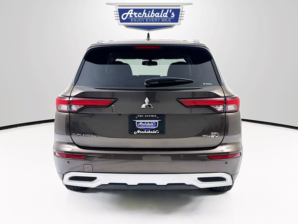 Used 2023 Mitsubishi Outlander SEL image 5