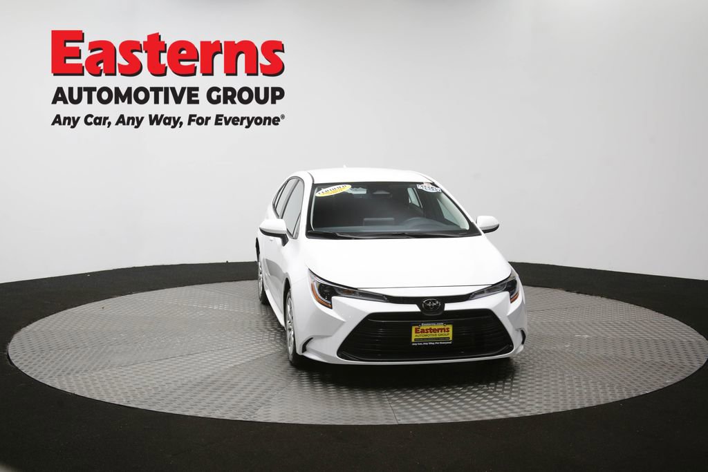 Used 2025 Toyota Corolla LE image 51