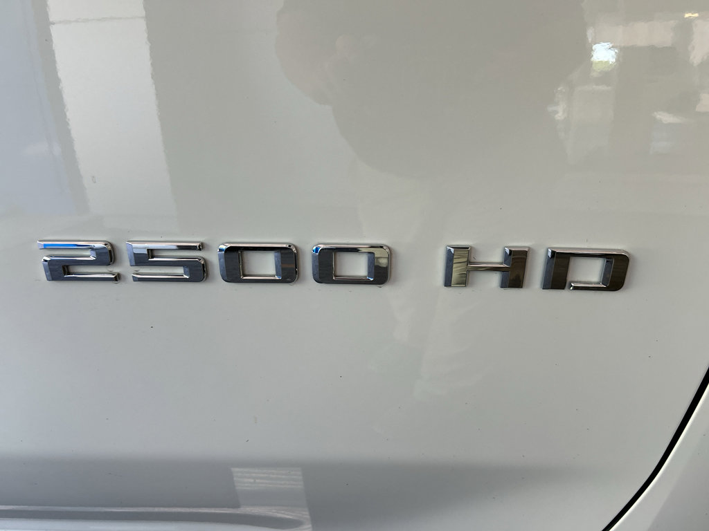 Used 2025 Chevrolet Silverado 2500 LT w/ All Star Edition AWD/4WD image 5