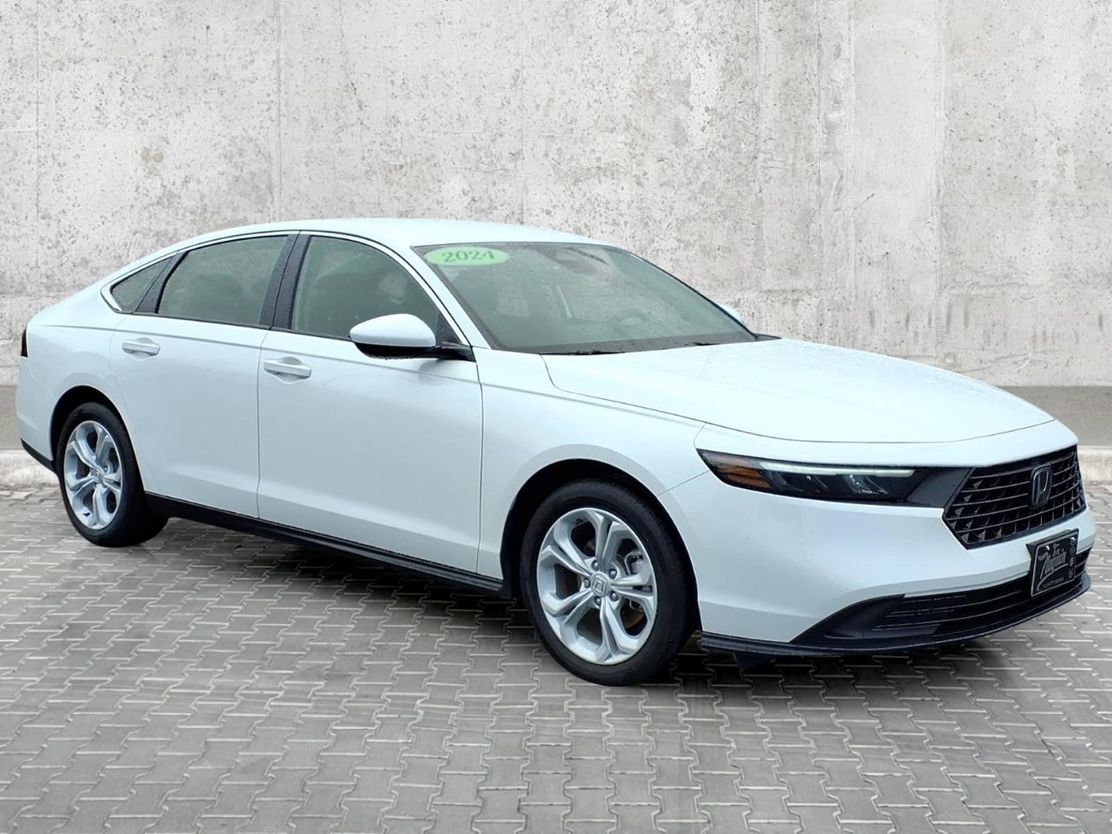Used 2024 Honda Accord LX image 2