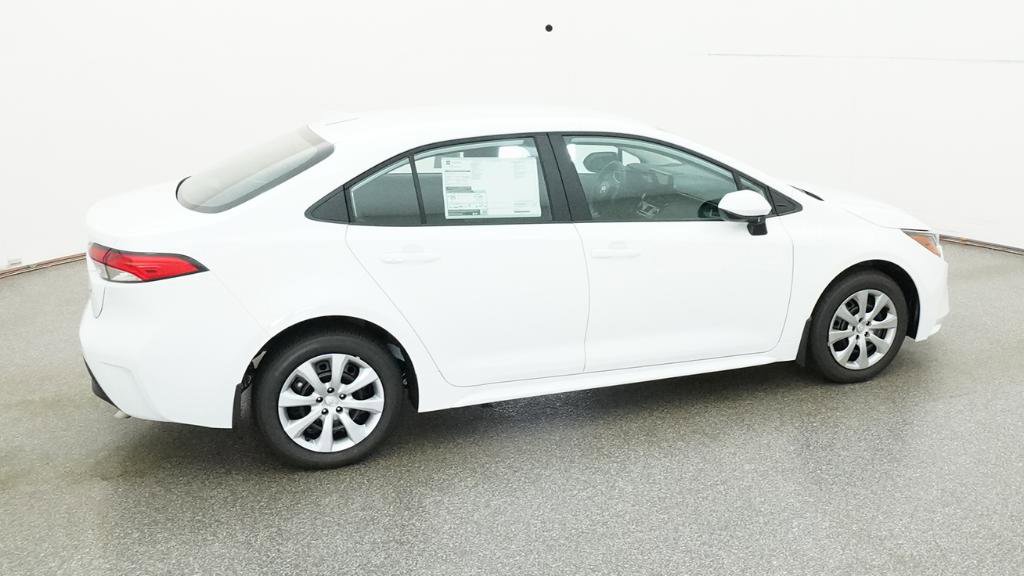 New 2026 Toyota Corolla LE image 5