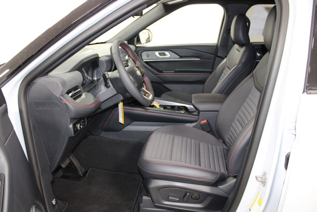 New 2026 Ford Explorer ST-Line RWD image 22