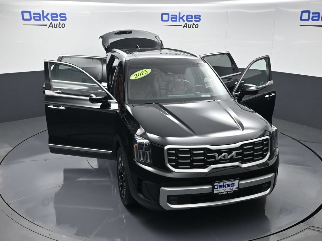 Certified 2025 Kia Telluride SX Prestige AWD/4WD image 61