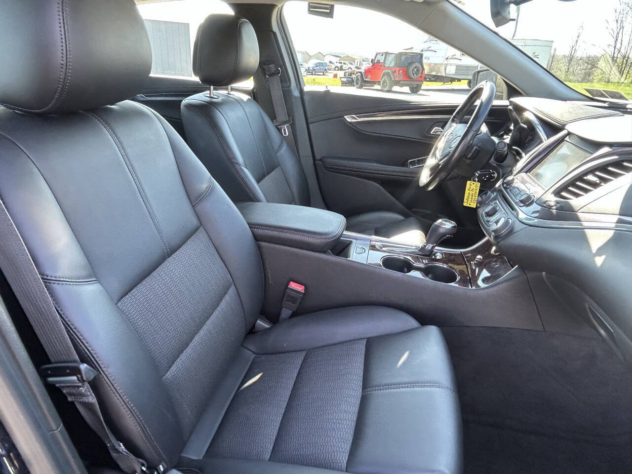 Used 2014 Chevrolet Impala LT FWD image 16