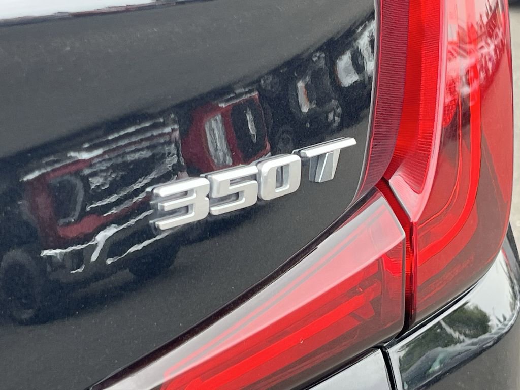 Certified 2024 Cadillac XT4 Premium Luxury image 30