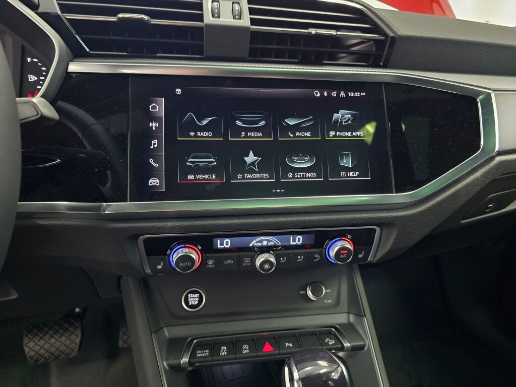 New 2025 Audi Q3 2.0T Premium image 15