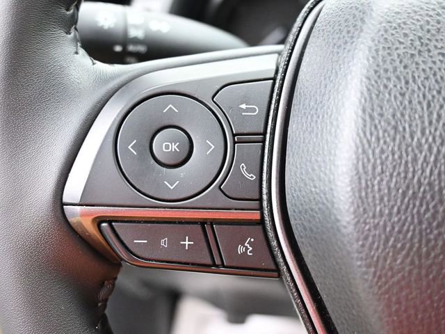 Used 2024 Toyota Camry SE w/ Convenience Package image 16