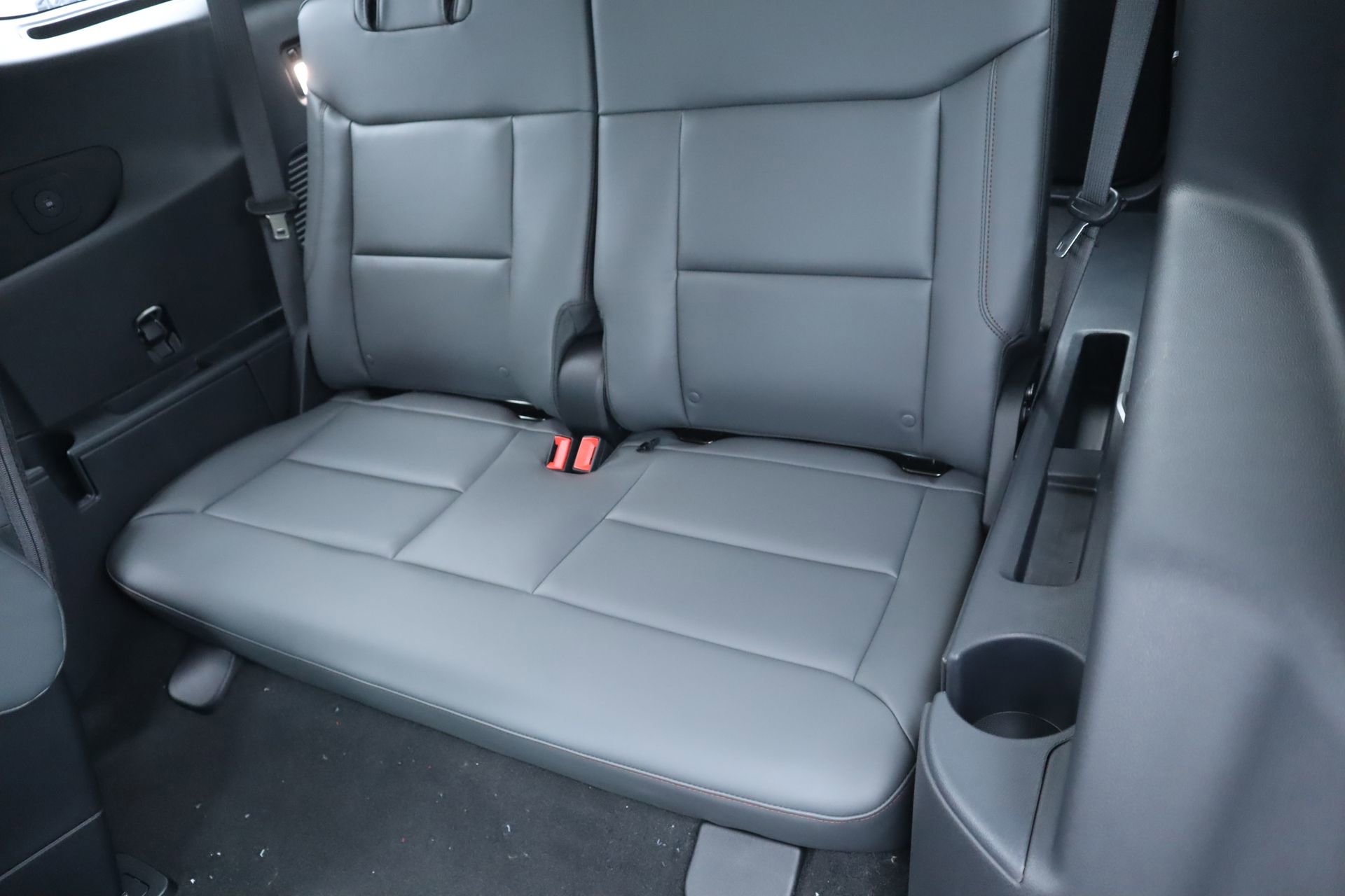 New 2026 Ford Explorer Active RWD image 14