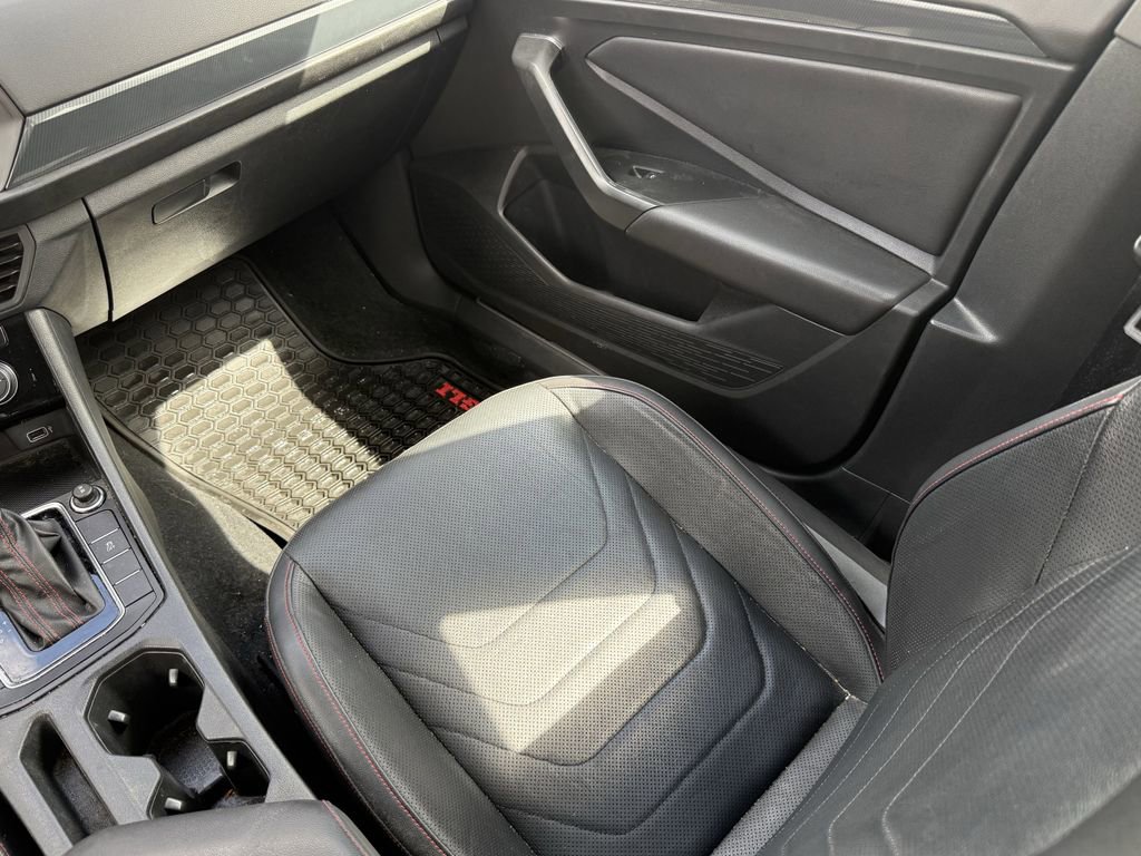 Used 2019 Volkswagen Jetta GLI Autobahn image 26