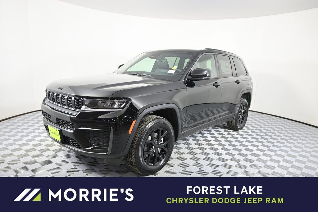 New 2026 Jeep Grand Cherokee Laredo image 1